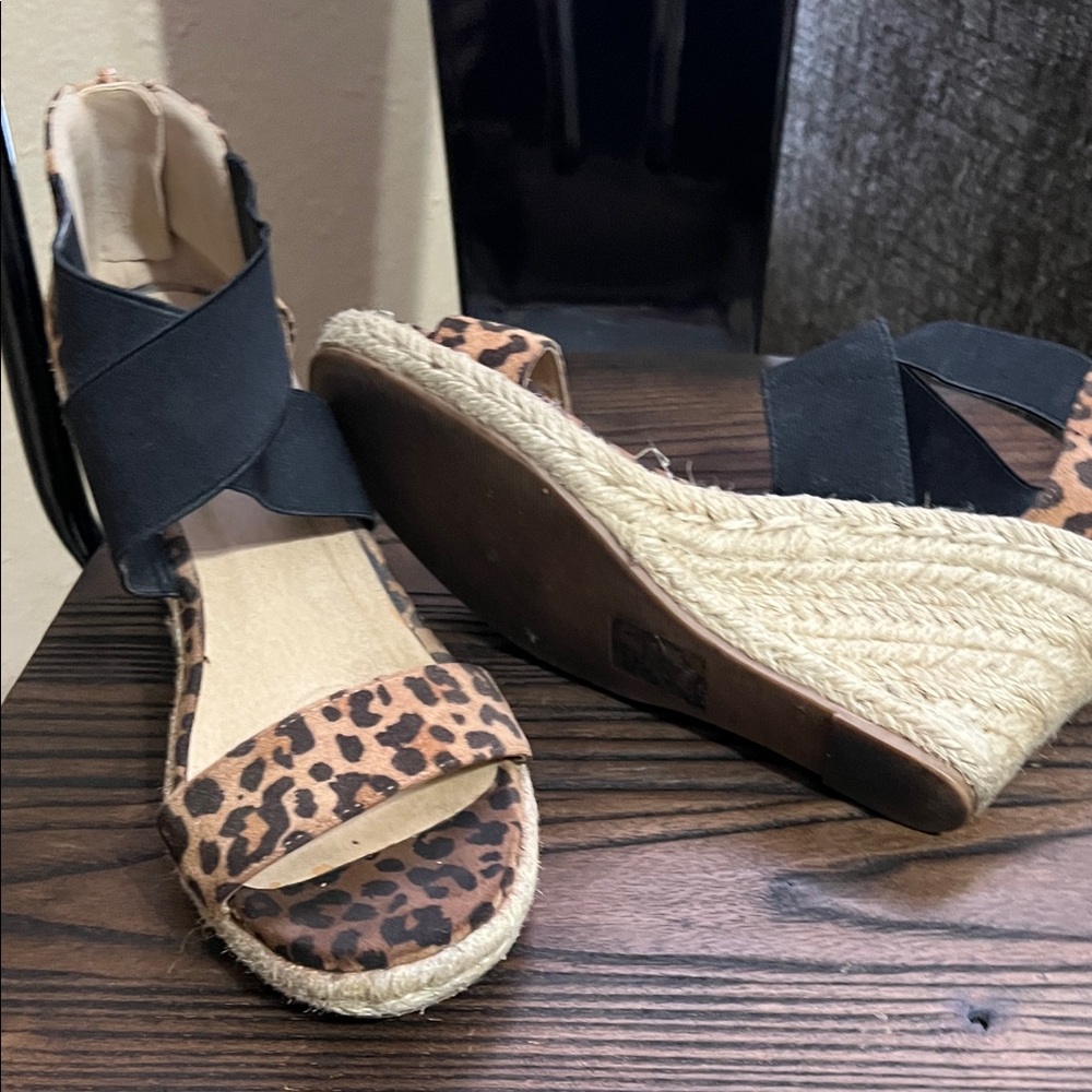 Leopard Print Espadrille Sandals with Black Straps - Picture 5 of 6